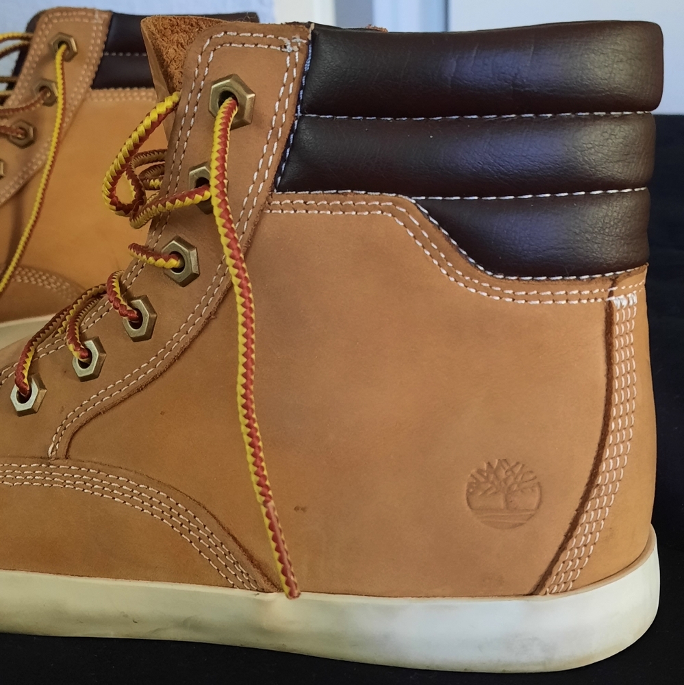 Timberland Hightop Shoes
